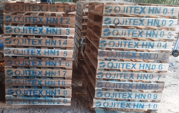 Pallet gỗ